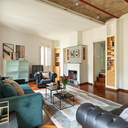 Apartamento Trevi Charming Penthouse