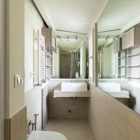 Trevi Charming Penthouse *