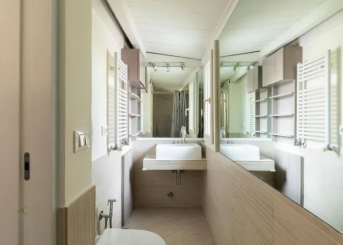 Trevi Charming Penthouse *