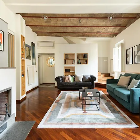 Trevi Charming Penthouse